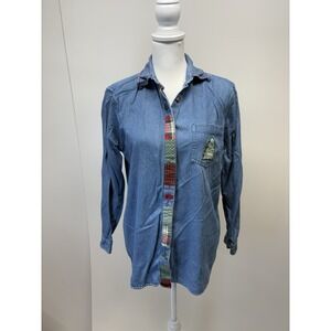 Vintage Casey & May‎ M Denim Button Shirt Holiday Embroidered Christmas Trim
